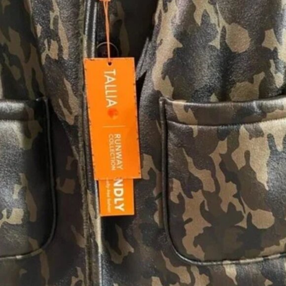 TALLIA Men's Camouflage Overcoat - Medium - NWT - Picture 5 of 6